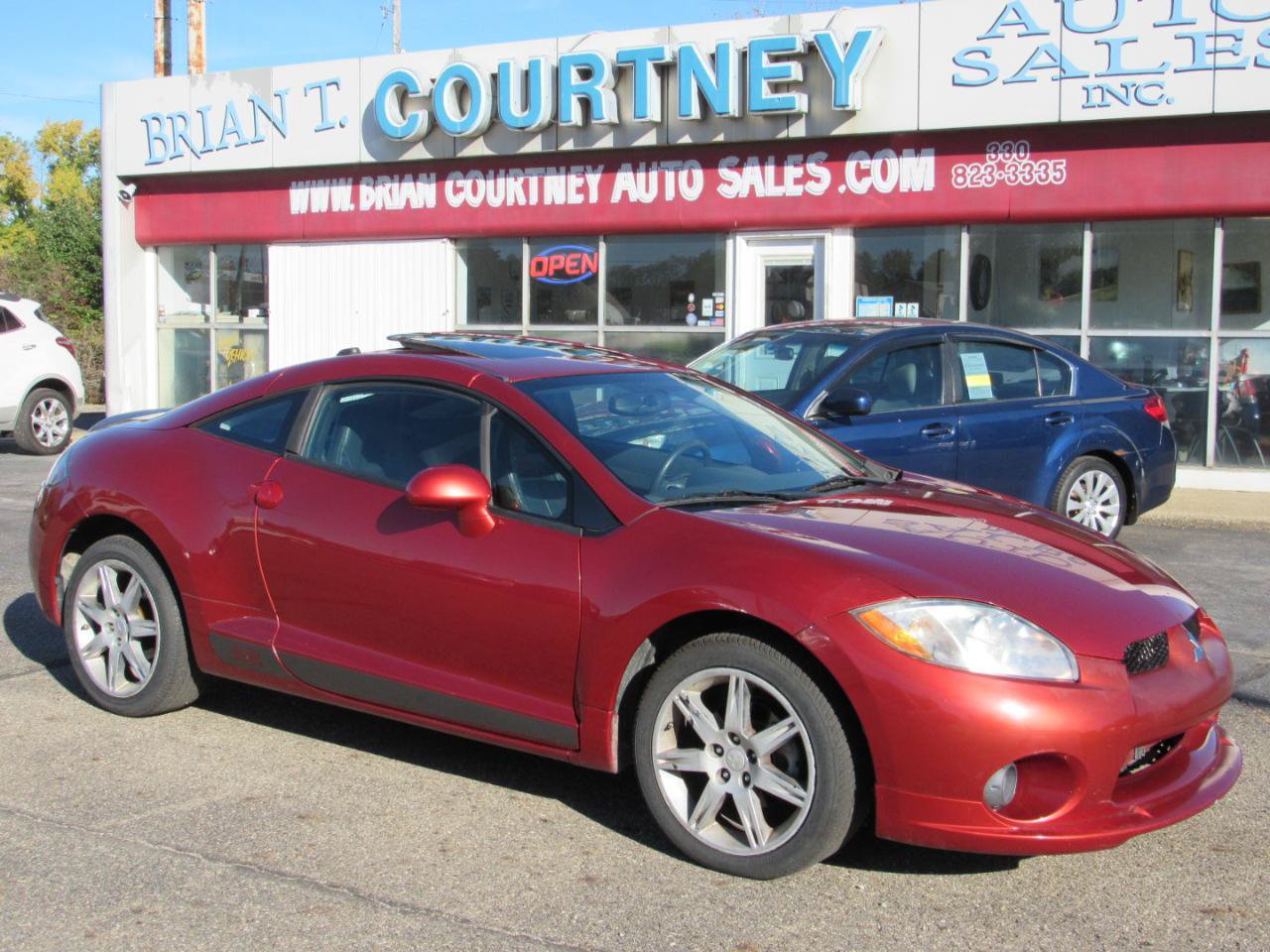 Used 2008 Mitsubishi Eclipse SE FWD image 2