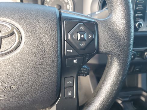 Used 2022 Toyota Tacoma SR image 16