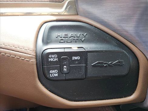 Used 2024 RAM 3500 Limited w/ Towing Technology Group AWD/4WD image 21