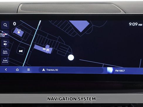 Used 2024 Hyundai Santa Fe Calligraphy AWD/4WD image 3
