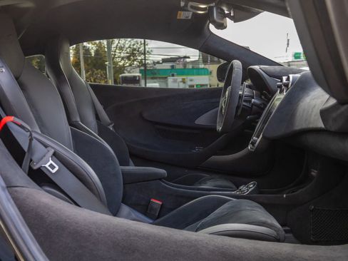 Used 2019 McLaren 600LT image 57