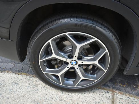 Used 2018 BMW X1 xDrive28i w/ Premium Package AWD/4WD image 45