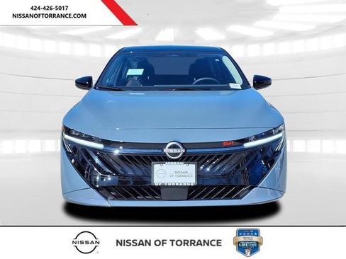 New 2026 Nissan Sentra SR w/ Floor Mat Package FWD image 2