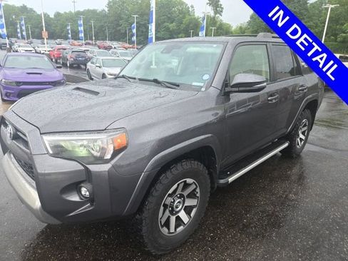 Used 2021 Toyota 4Runner TRD Off-Road Premium w/ Moonroof Package AWD/4WD image 3