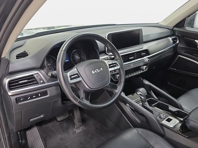 Used 2022 Kia Telluride S FWD image 16
