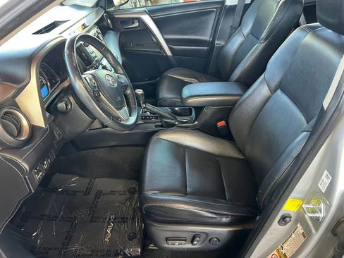 Used 2014 Toyota RAV4 Limited FWD image 7