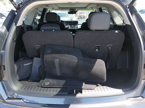 Used 2023 Kia Sorento EX w/ Panoramic Sunroof Package FWD image 24