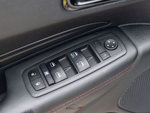 Used 2022 Dodge Durango R/T w/ Blacktop Package AWD/4WD image 44