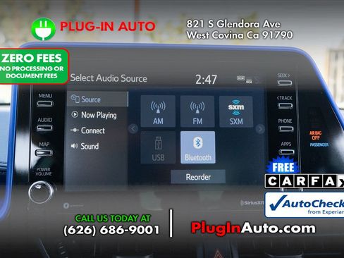 Used 2020 Toyota C-HR XLE FWD image 22