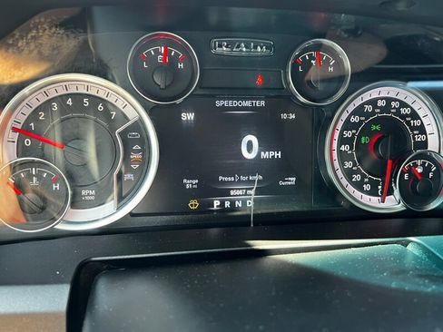 Used 2019 RAM 1500 Classic Warlock AWD/4WD image 31