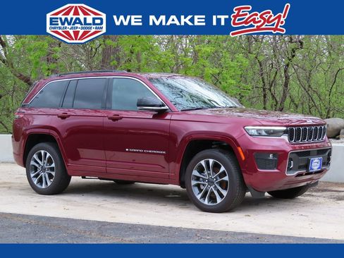 New 2025 Jeep Grand Cherokee Overland w/ Adv Protech Group III AWD/4WD image 1