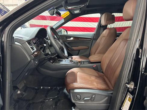 Used 2018 Audi Q5 2.0T Premium Plus w/ Premium Plus Package AWD/4WD image 9