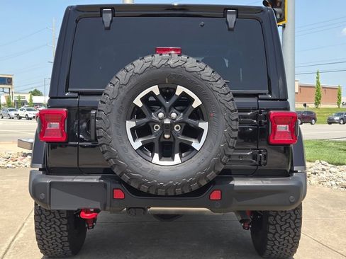 Used 2026 Jeep Wrangler Rubicon AWD/4WD image 21