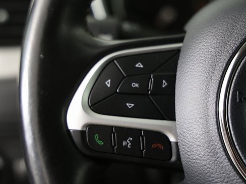 Used 2020 Jeep Compass Latitude image 14