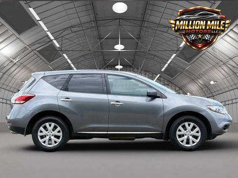 Used 2014 Nissan Murano S AWD/4WD image 7