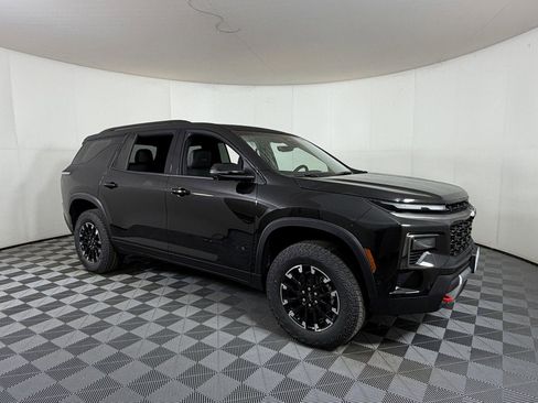 New 2026 Chevrolet Traverse Z71 w/ Enhanced Driving Package image 1