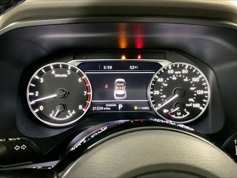 Used 2023 Nissan Rogue SL w/ SL Premium Package image 20