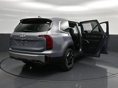 Used 2024 Kia Telluride S w/ S Sunroof Package AWD/4WD image 39