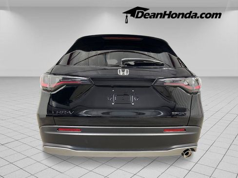 New 2027 Honda HR-V Sport image 4