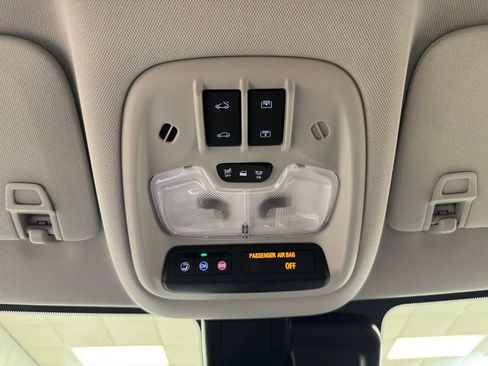New 2026 Chevrolet TrailBlazer LT w/ LT Cold Weather Package FWD image 40