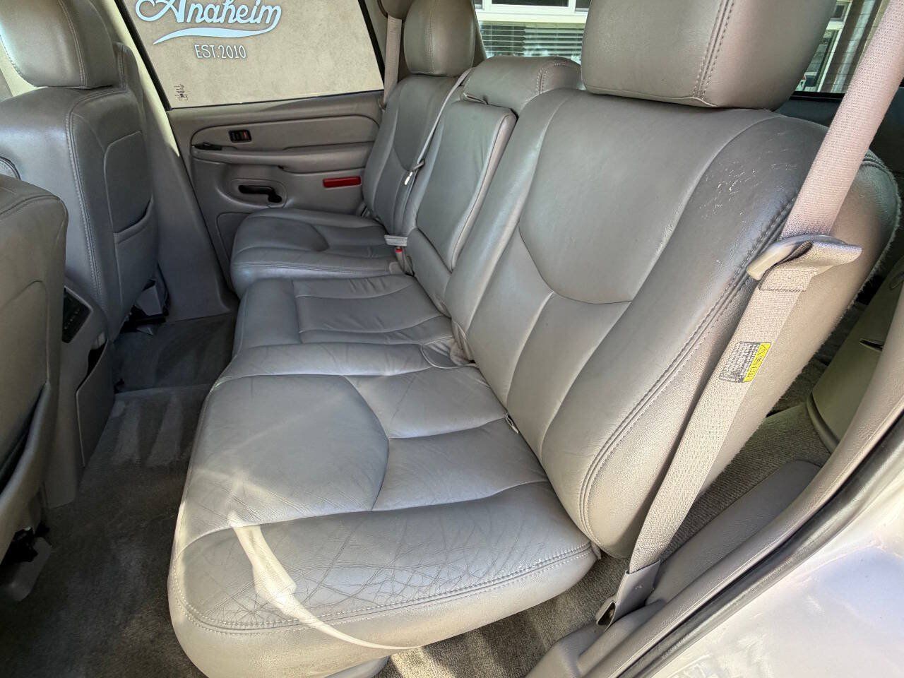 Used 2004 Chevrolet Tahoe Z71 w/ Z71 Preferred Equipment Group AWD/4WD image 13
