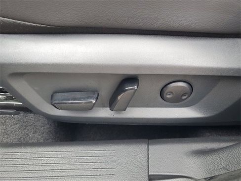 Used 2025 Nissan Rogue Rock Creek w/ Rock Creek Premium Package image 18