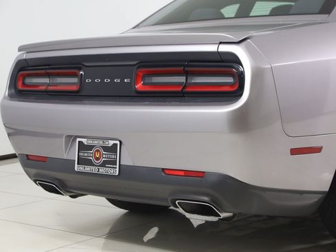 Used 2017 Dodge Challenger R/T w/ Sound Group RWD image 43