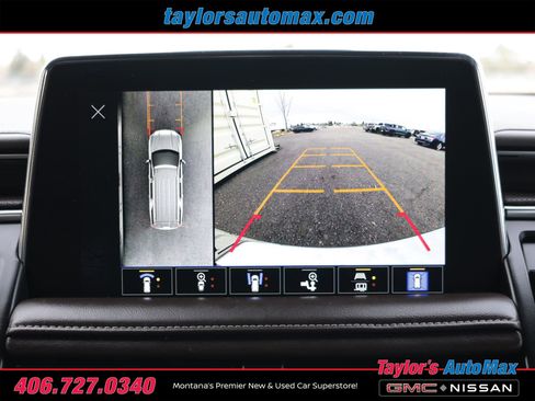 Used 2024 GMC Yukon XL SLT w/ SLT Luxury Package image 17