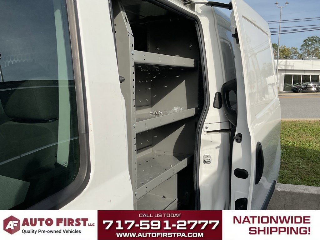 Used 2019 RAM ProMaster City Tradesman SLT FWD image 9