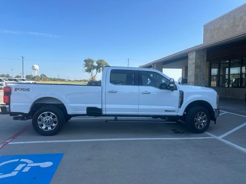 Used 2024 Ford F350 Lariat w/ Lariat Ultimate Package AWD/4WD image 6
