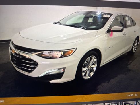 Used 2023 Chevrolet Malibu LT image 1