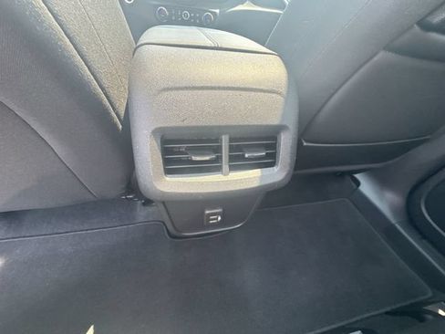 Certified 2023 GMC Terrain SLE w/ Driver Convenience Package AWD/4WD image 21
