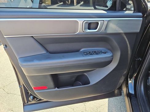 Used 2025 Hyundai Santa Fe SEL AWD/4WD image 11