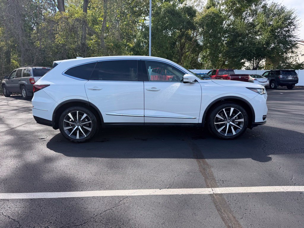 Used 2025 Acura MDX w/ Technology Package AWD/4WD image 5