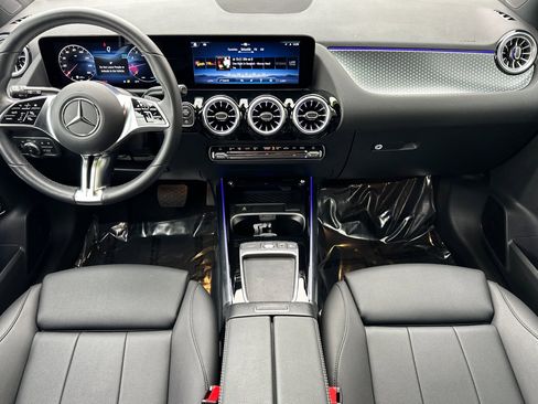 Certified 2025 Mercedes-Benz GLA 250 4MATIC image 13