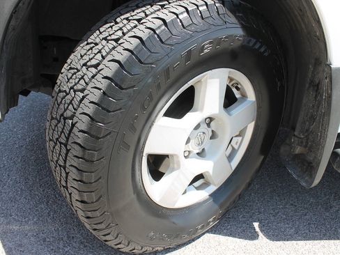 Used 2006 Nissan Xterra S AWD/4WD image 10