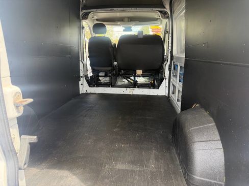 Used 2018 RAM ProMaster 1500 w/ Interior Convenience Group FWD image 16
