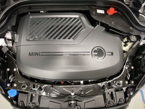 Used 2024 MINI Cooper SE FWD image 22