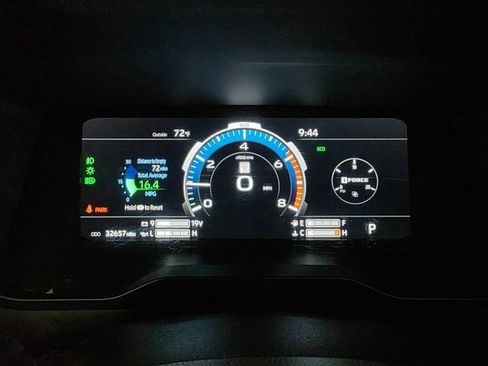 Used 2024 Toyota Tundra Limited AWD/4WD image 17