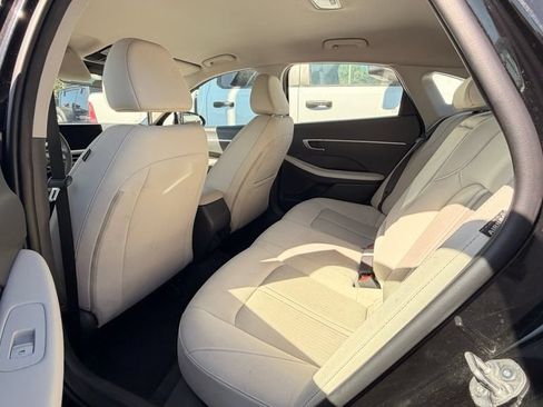 Used 2025 Hyundai Sonata SEL FWD image 7