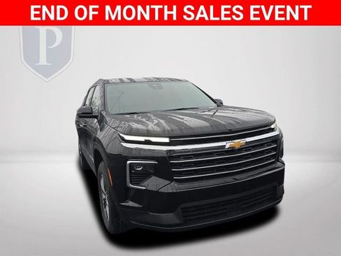 New 2026 Chevrolet Traverse LT w/ Driver Confidence Package image 13