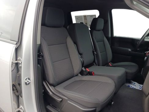 Used 2022 Chevrolet Silverado 2500 Custom w/ Custom Value Package image 28