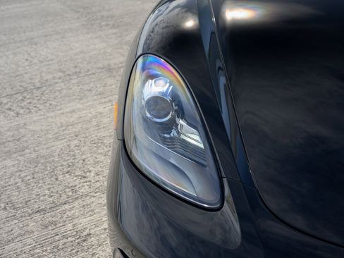 Used 2018 Porsche 718 Cayman S image 14