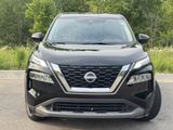 Used 2023 Nissan Rogue SV image 2