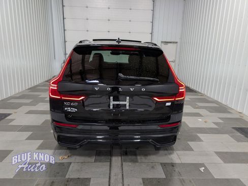 Used 2022 Volvo XC60 T8 R-Design w/ Advanced Package image 3