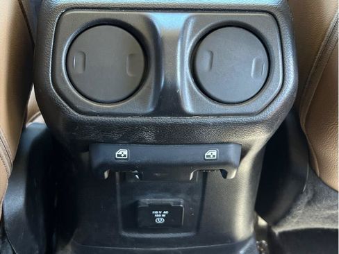 Used 2021 Jeep Wrangler Unlimited Sahara w/ Cold Weather Group AWD/4WD image 11