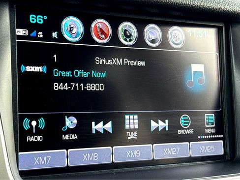 Used 2019 Chevrolet Suburban LT image 9