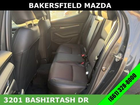 New 2026 MAZDA MAZDA3 Hatchback w/Premium Plus Pkg image 24