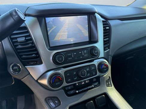 Used 2019 Chevrolet Tahoe LT image 16