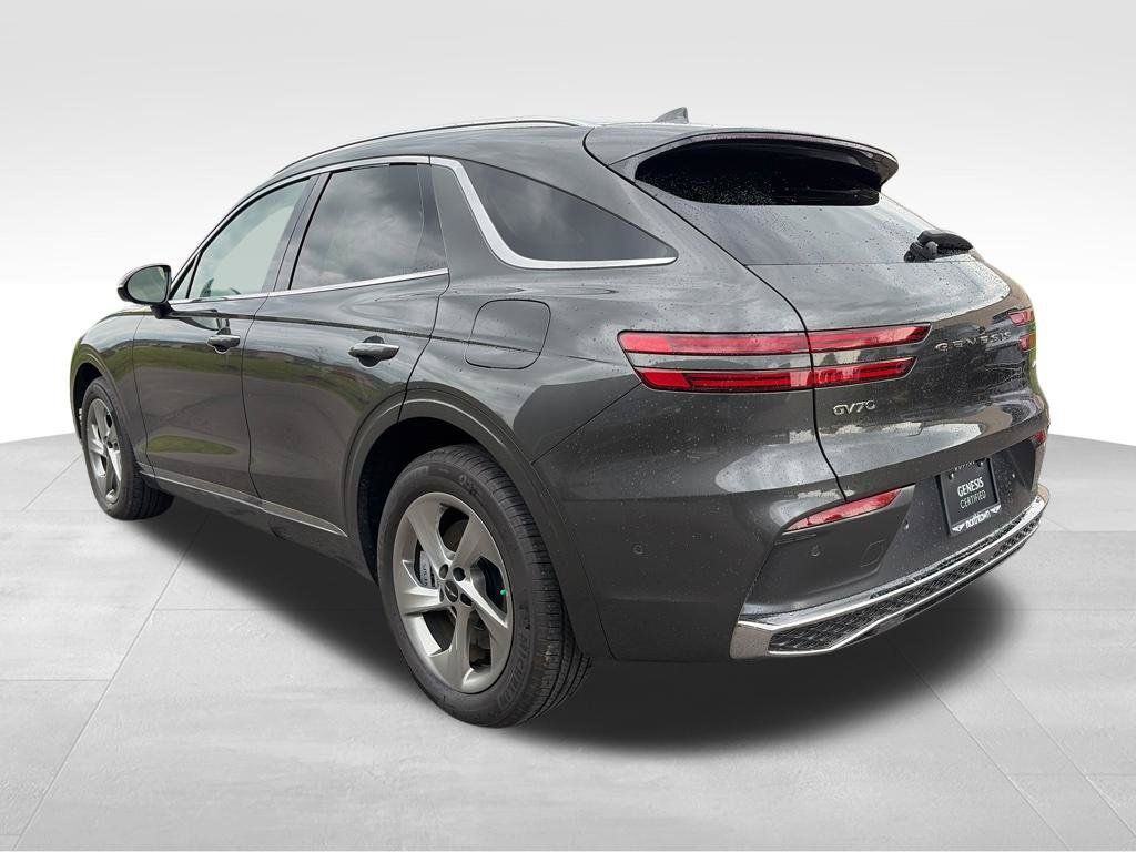 Certified 2026 Genesis GV70 2.5T Advanced AWD/4WD image 15